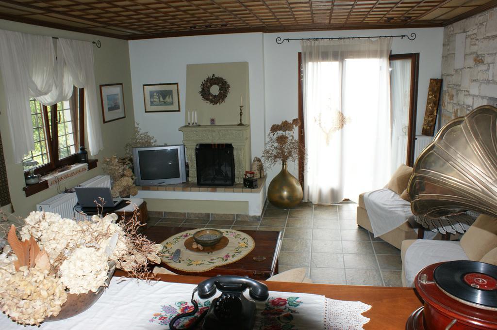 Guesthouse Kalosorisma Цагарада Екстериор снимка